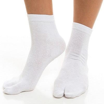 1 Pair - V-Toe Flip Flop Tabi Socks - White Solid Casual by V-Toe Socks, Inc - The Hammer Sports