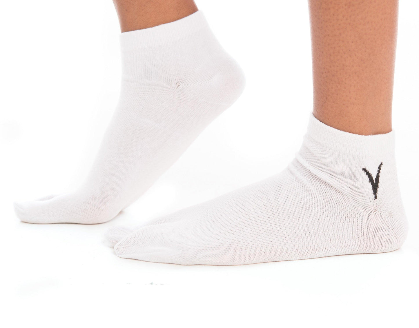 White Ankle Casual V-Toe Flip-Flop Tabi Big Toe Socks by V-Toe Socks, Inc - The Hammer Sports