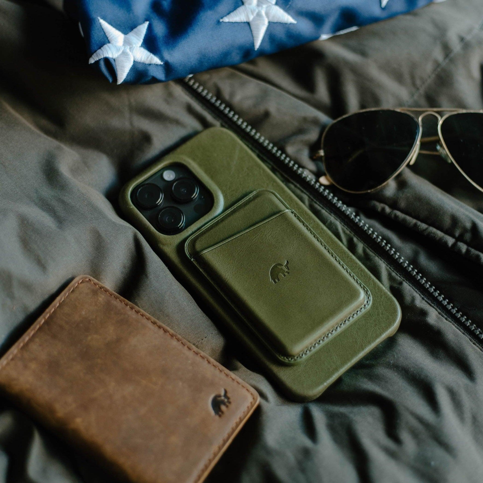 MagSafe iPhone Cases - MAVERICK by Bullstrap - The Hammer Sports
